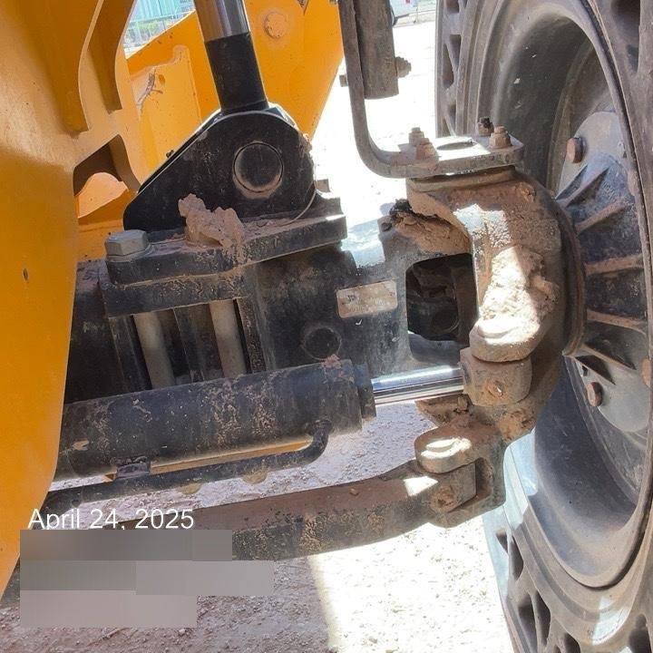 2019 JCB 512-56