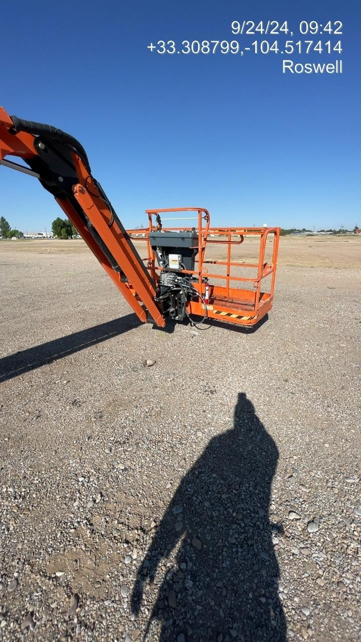 2021 JLG 660SJ