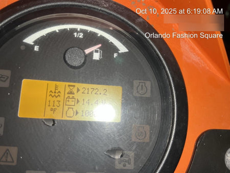 2021 JLG 8042