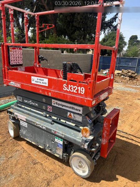 2023 SKYJACK SJ3219