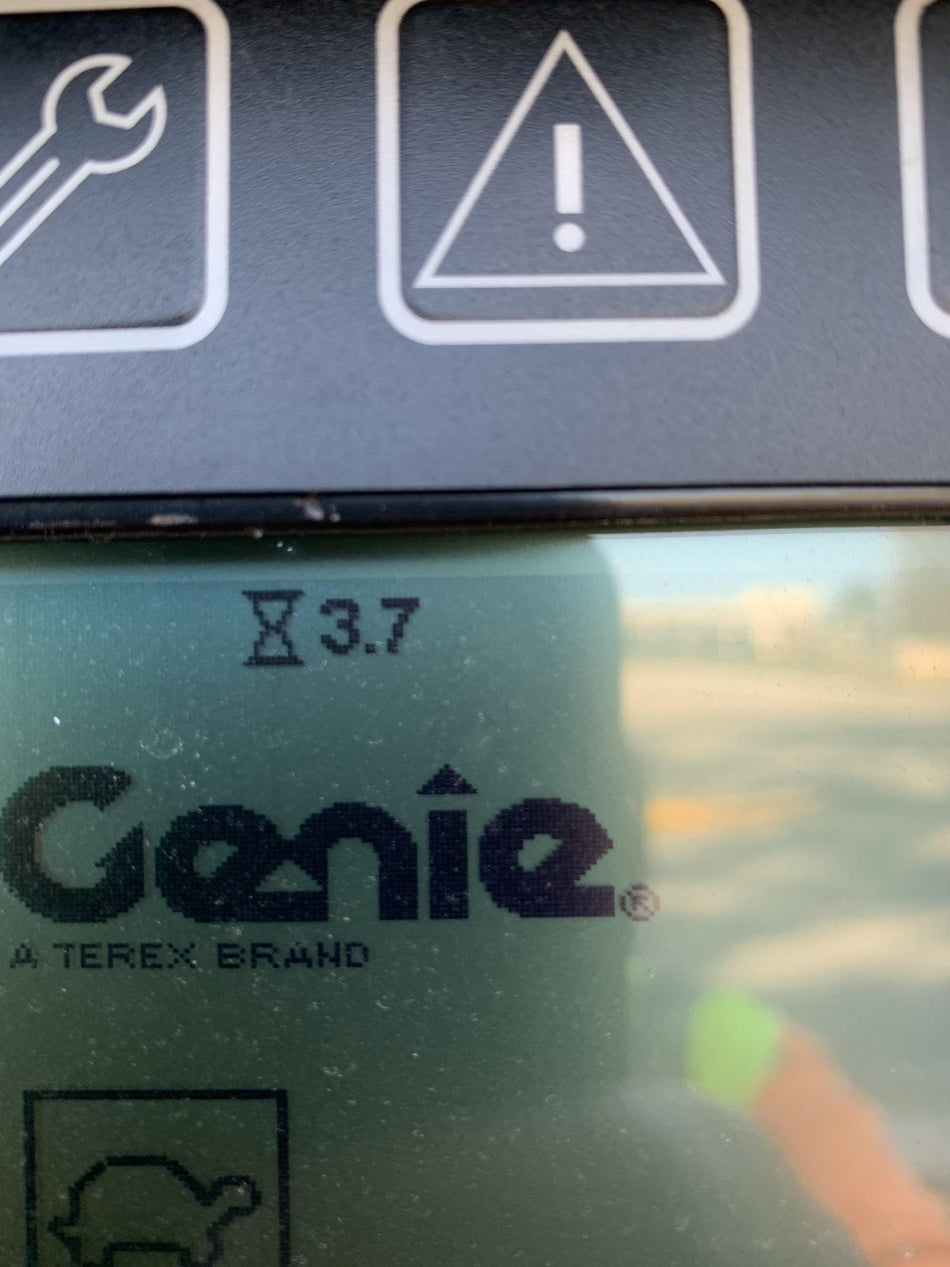 2021 GENIE S-85 HF