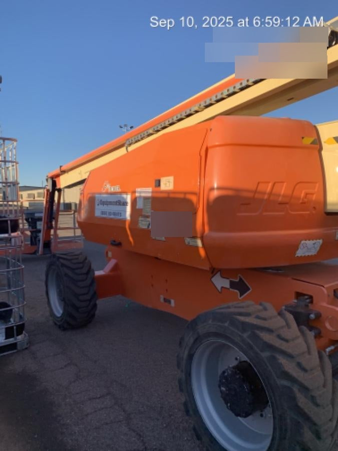 2021 JLG 800AJ
