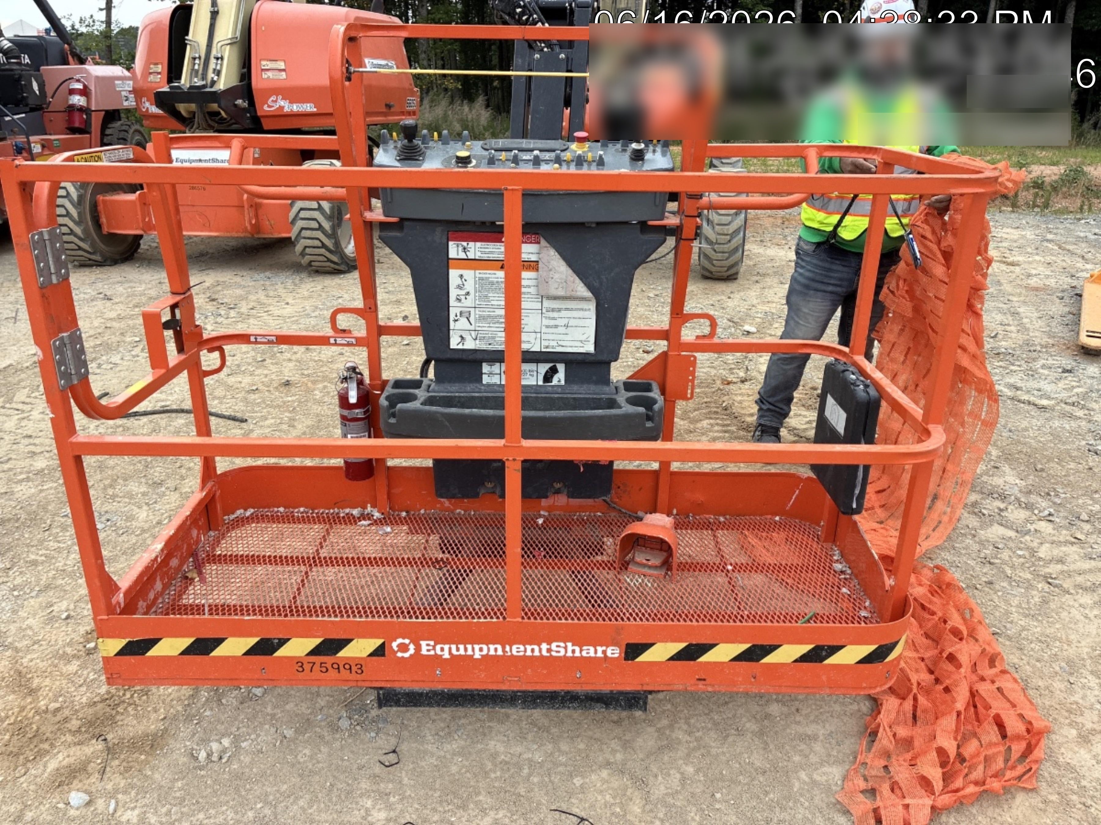 2023 JLG EC600SJ