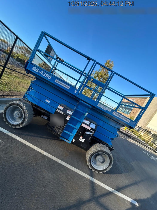 2020 GENIE GS-4390 RT