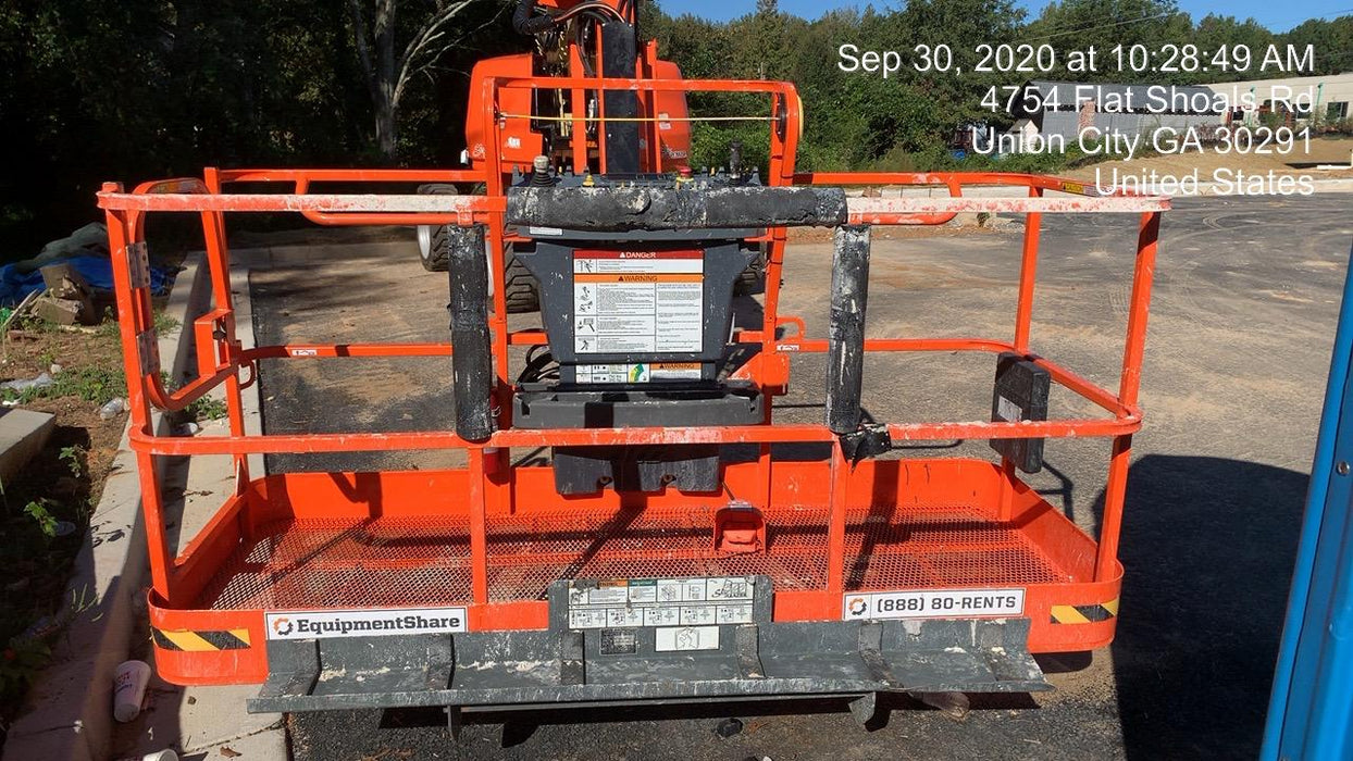 2020 JLG 660SJ