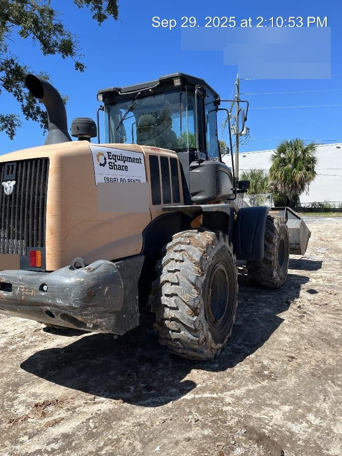 2018 CASE 721G