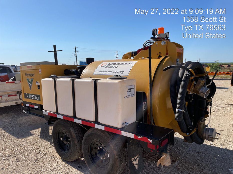 2021 Vac-Tron LP573XDT T4 Koehler Diesel Engine, 500 Gallon Debris Tank, x2 100 Gallon Water Tanks