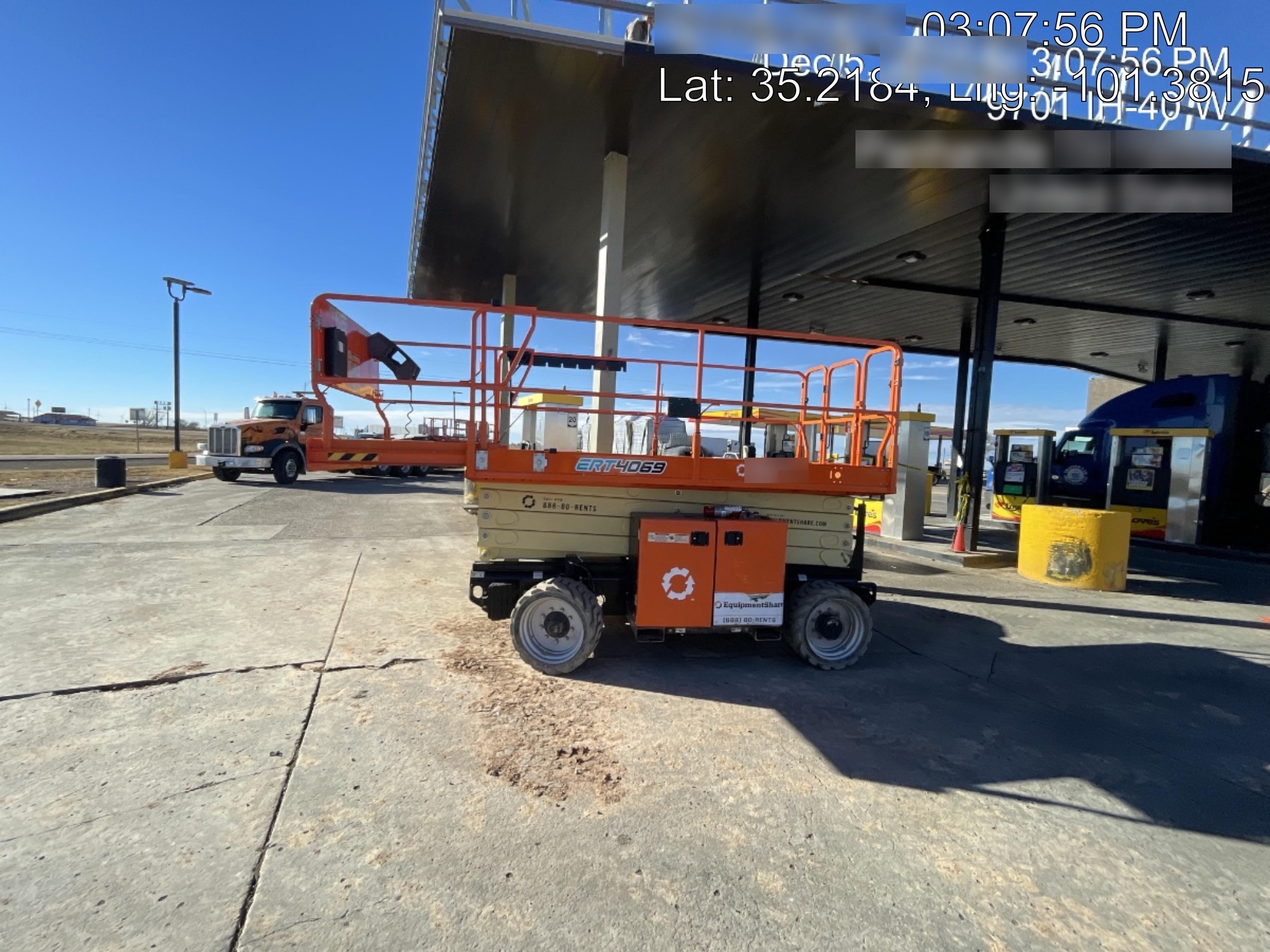 2022 JLG ERT4069