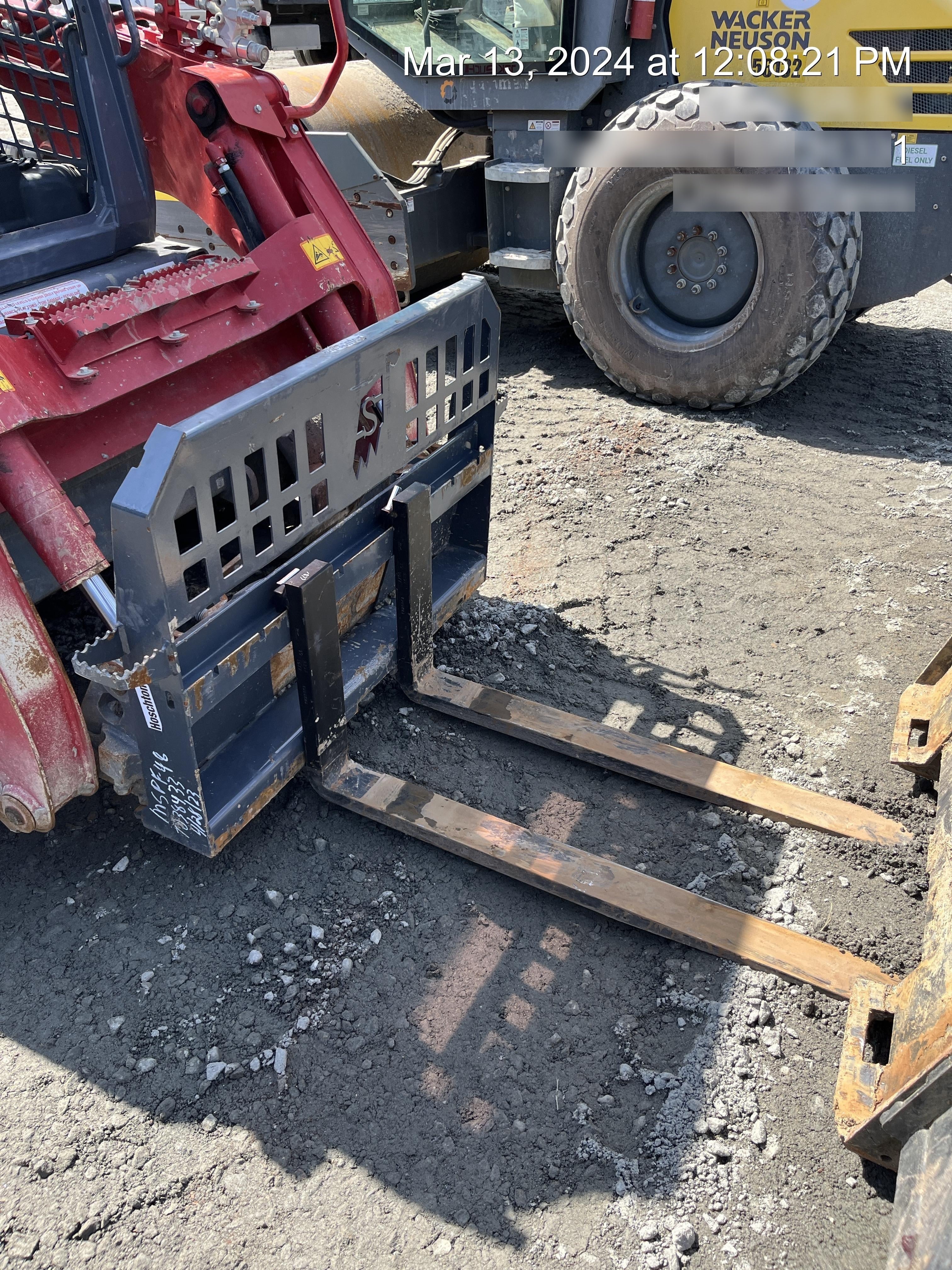 2019 PALADIN 48" Pallet Forks - Paladin