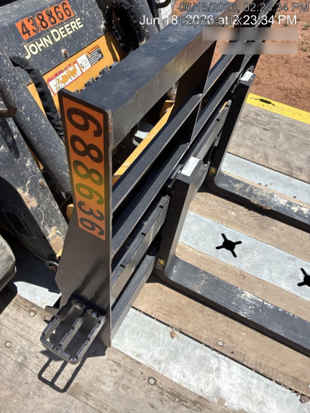 2026 ARROW MATERIAL HANDLING 72" Pallet Forks - Arrow