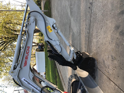 2020 TAKEUCHI TB250-2C