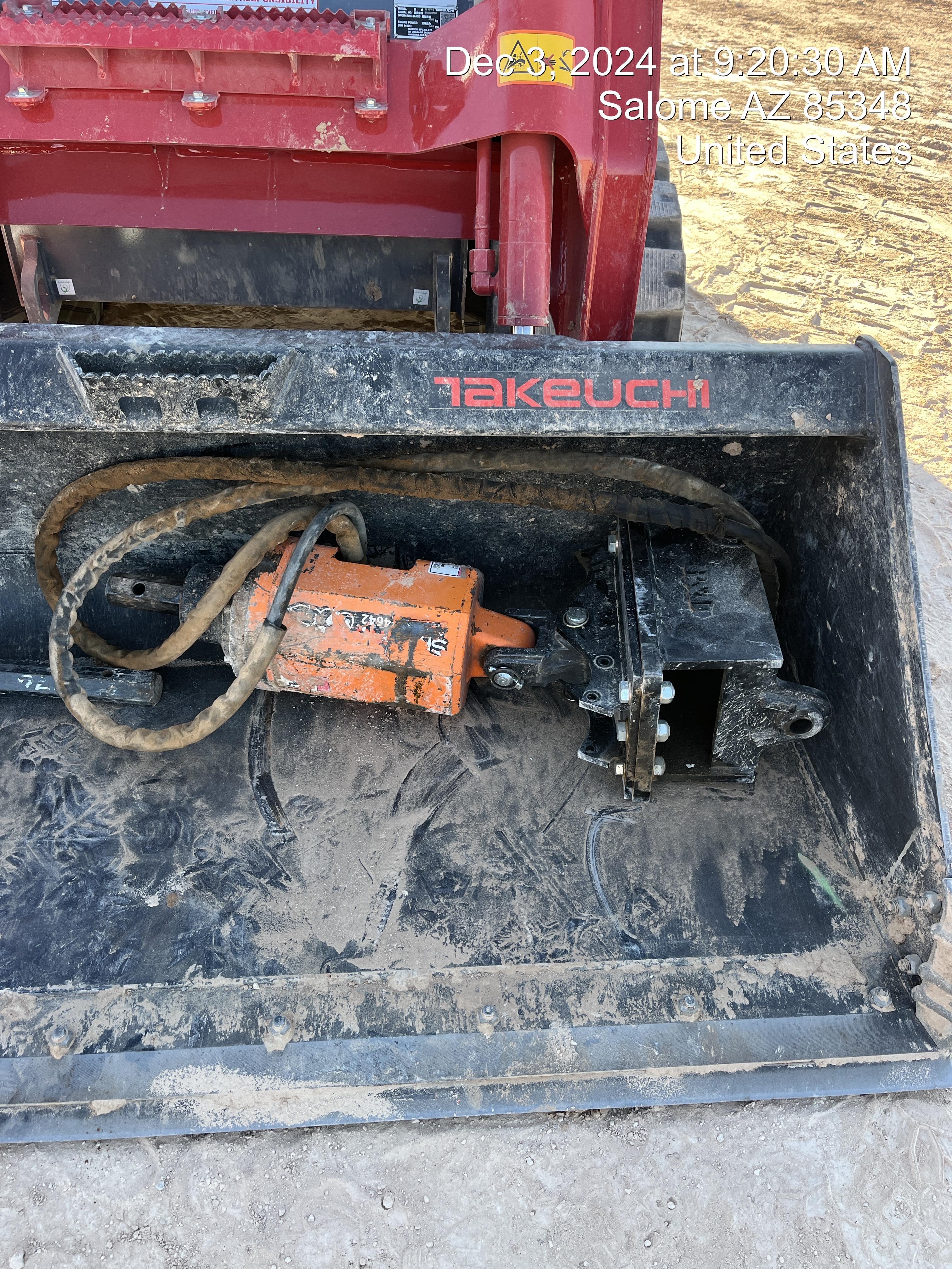 2024 TAKEUCHI TL10V2-CR