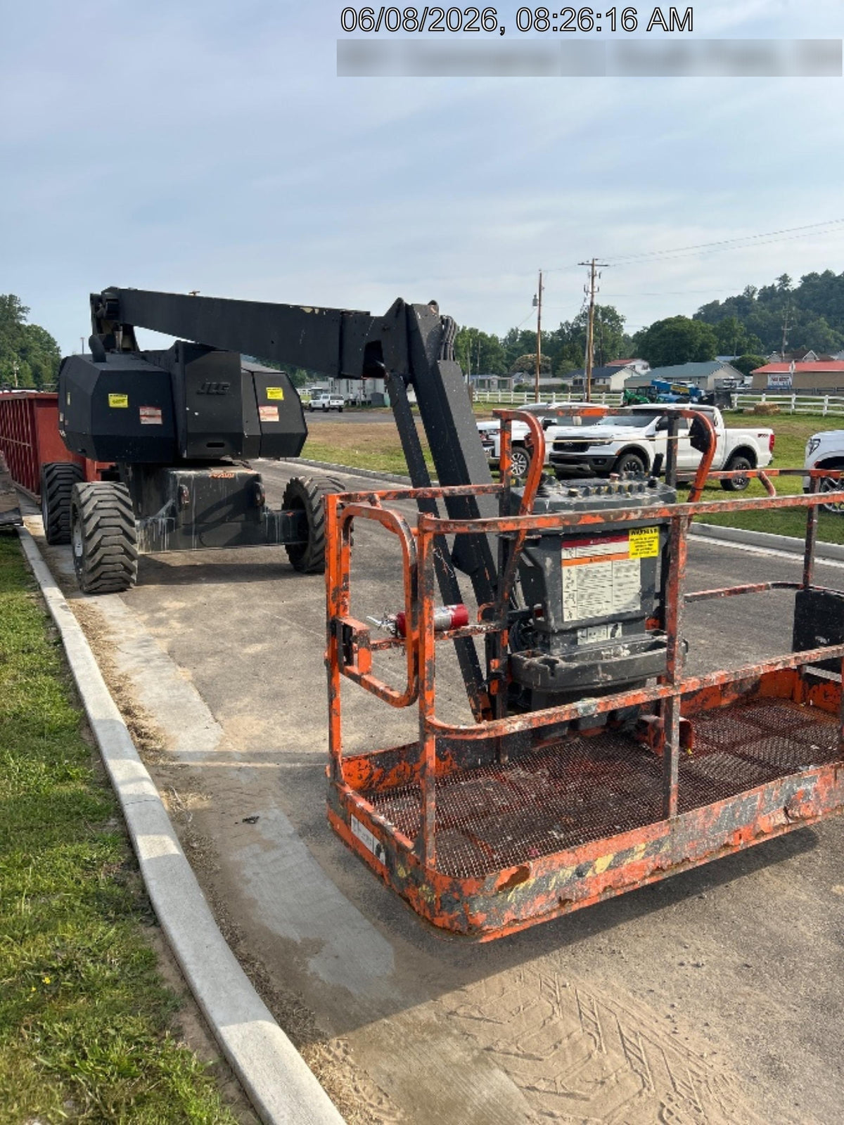 2023 JLG 800AJ