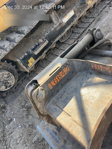 2018 PALADIN 76" Scrap Grapple Bucket - Paladin