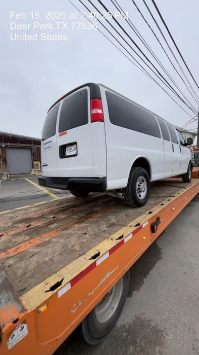 2023 CHEVROLET Express Van - Rental