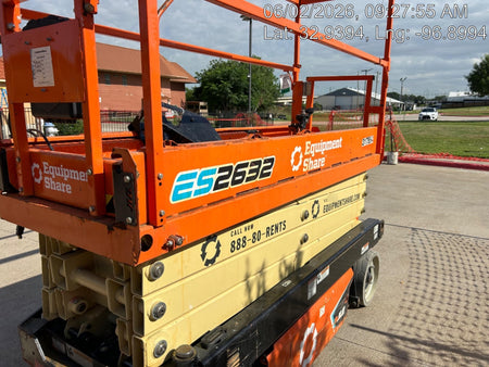 2023 JLG ES2632