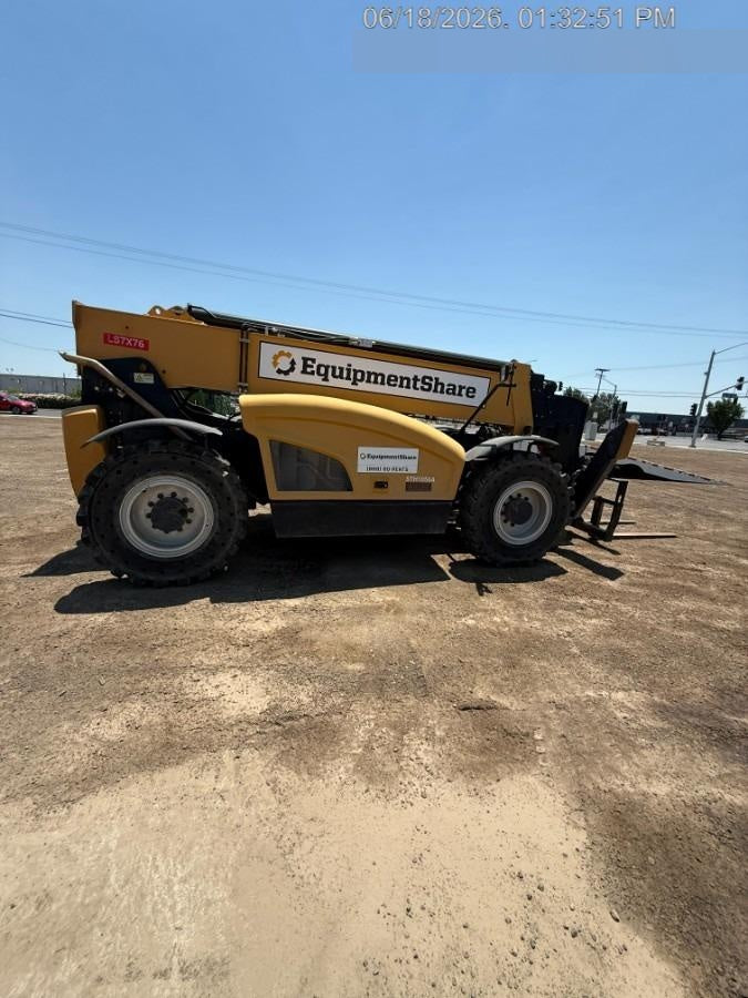 2022 SANY STH1056
