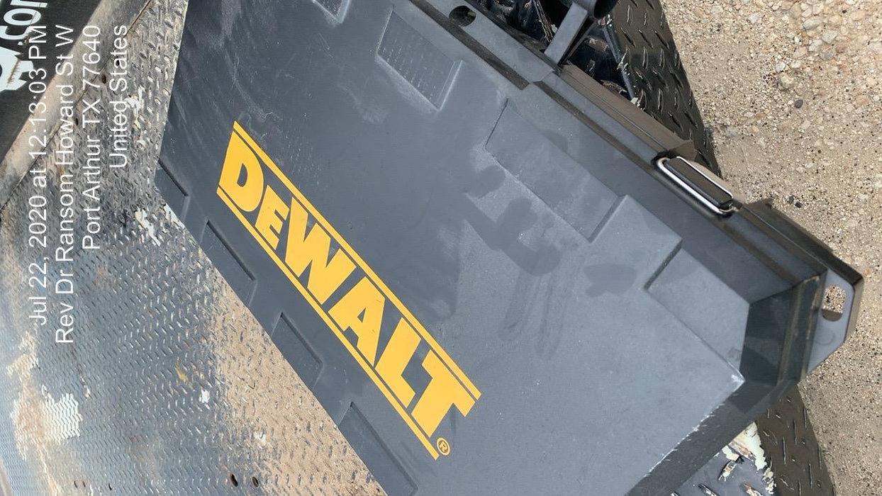 2020 DEWALT D25604