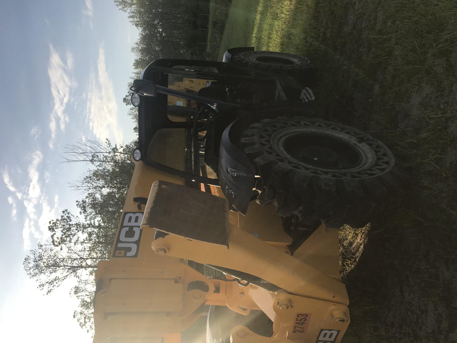 2019 JCB 510-56 Open ROPS, 74 HP, Solid Tires, Worklights, Beacon, Aux Hydraulics, Lifting Eye w/60" Carriage/60" Forks