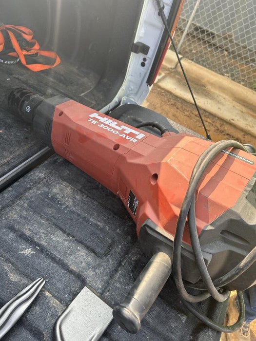 2022 HILTI TE 3000-AVR