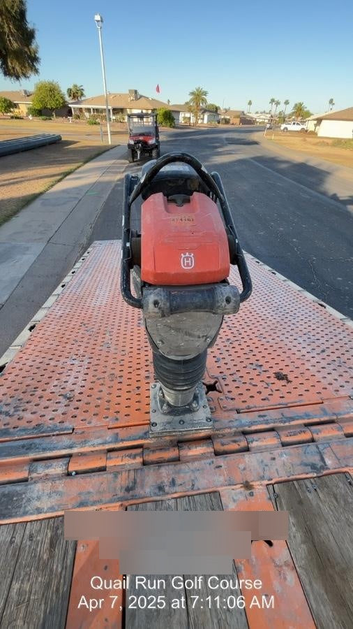 2024 HUSQVARNA LT6005