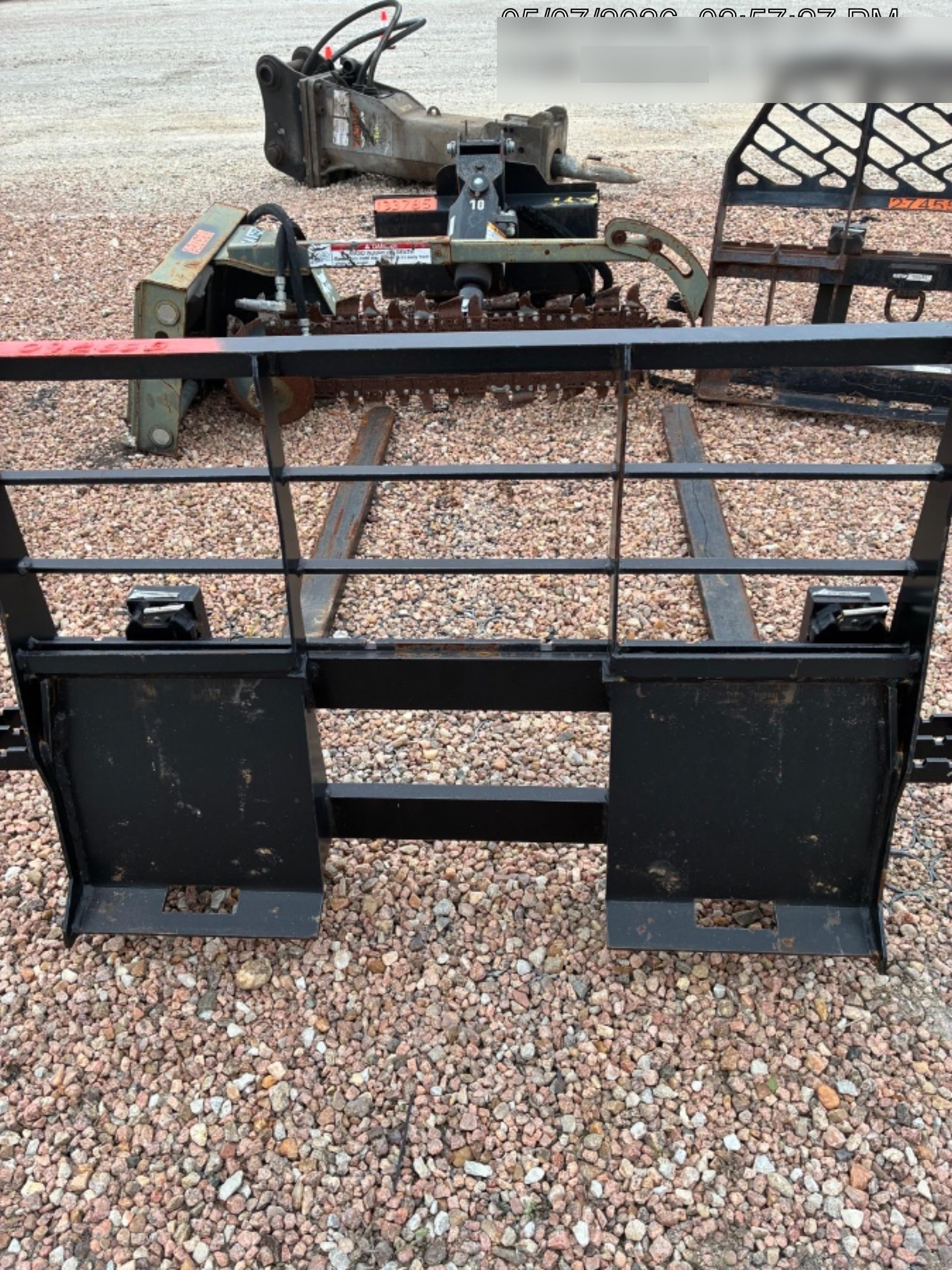2025 ARROW MATERIAL HANDLING F5100CB - 72"