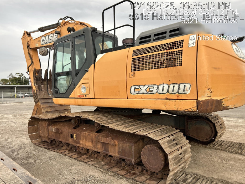 2016 Case CX300D CAB A/C, 12' ARM, STEEL TRACKS, THUMB