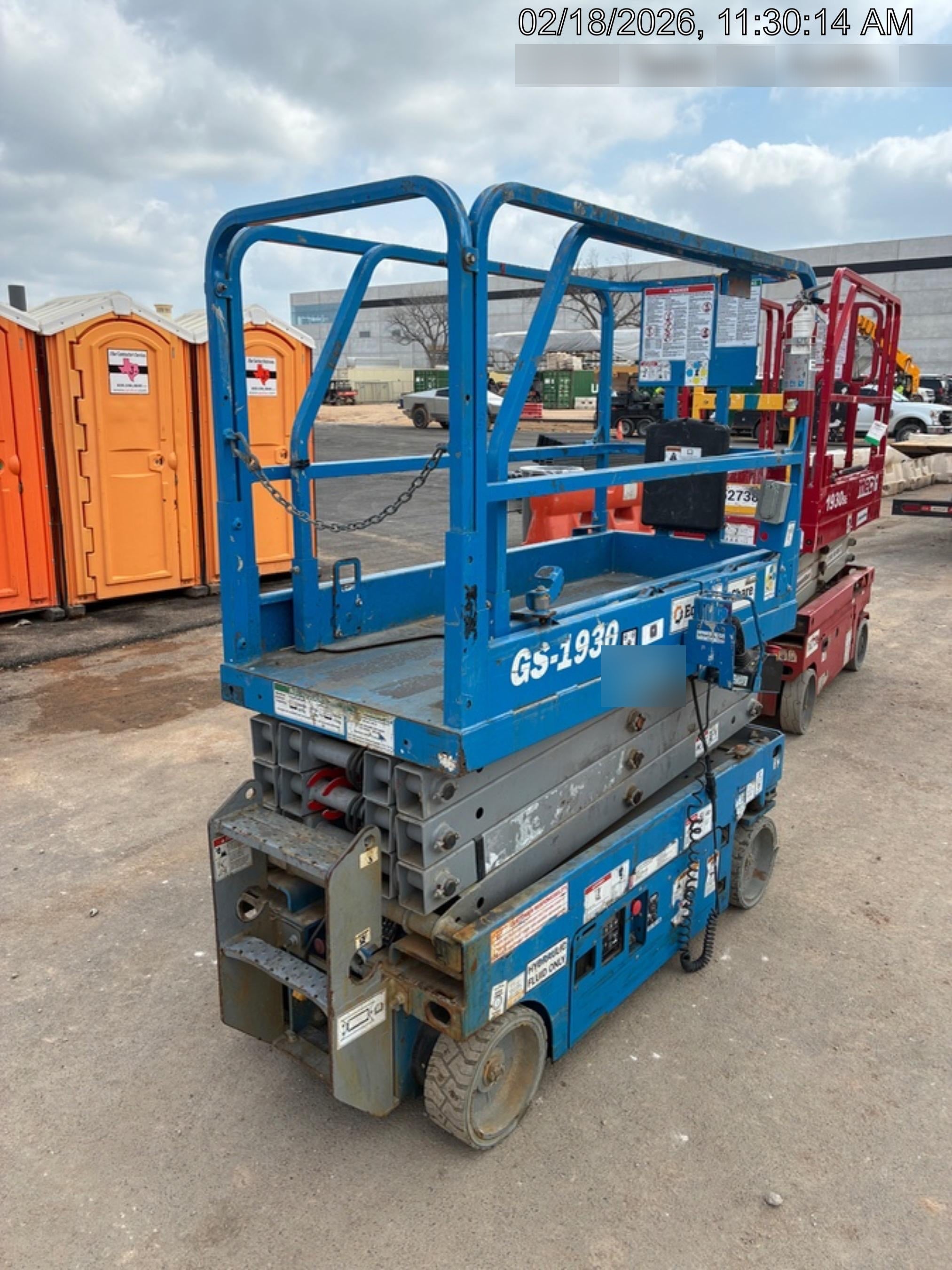 2019 Genie GS-1930 Fixed rails with chain Entry