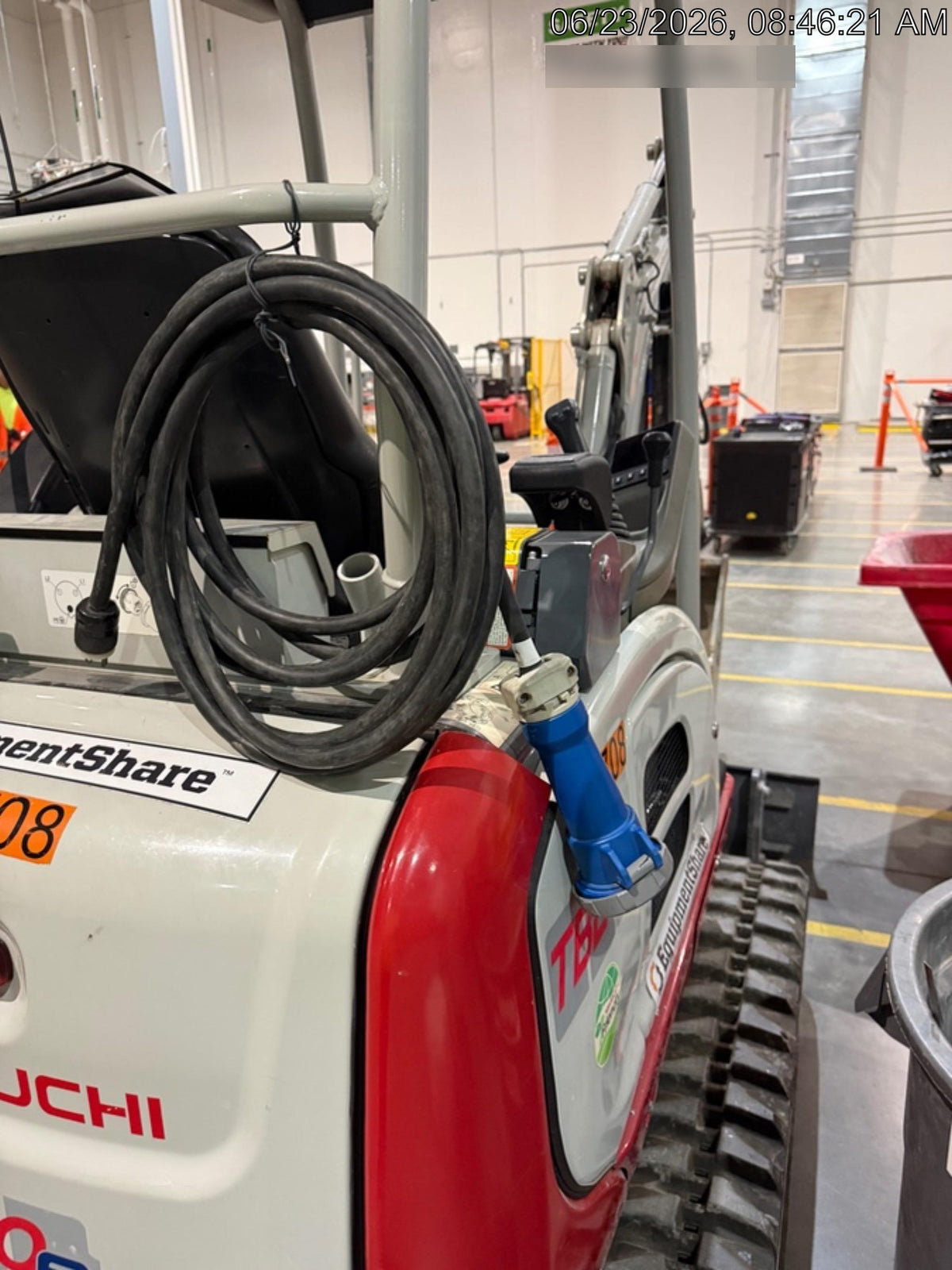 2022 TAKEUCHI TB20e