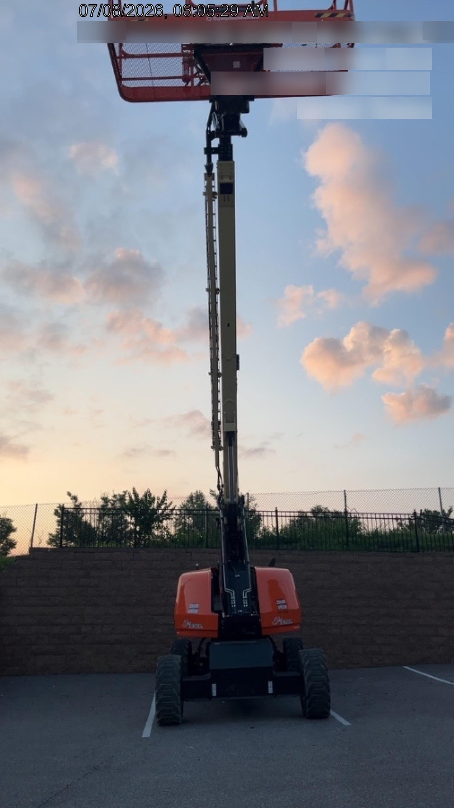 2025 JLG 660SJ