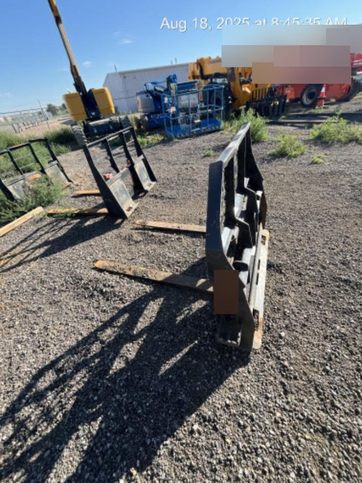 2020 PALADIN 48" Pallet Forks - Paladin