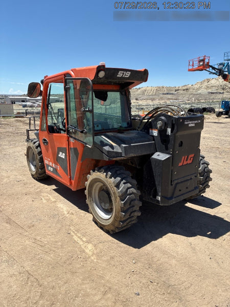 2025 JLG 519