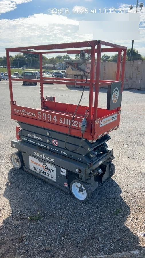 2017 Skyjack SJIII-3219 Skyjack SJ3219, Trojan Battery Set, Extended Warranty 5yr/5k hr