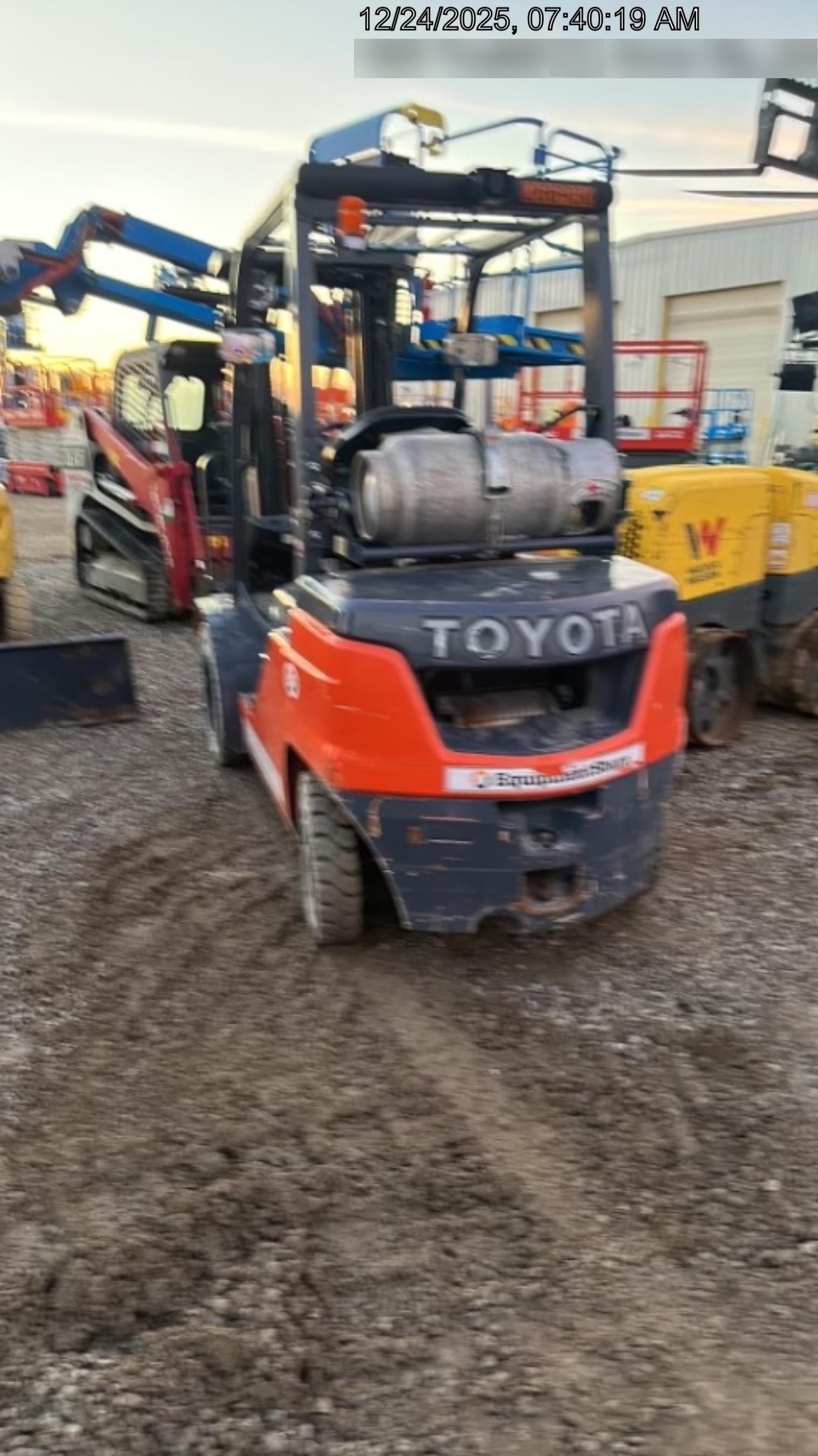 2022 TOYOTA 50-8FGU25