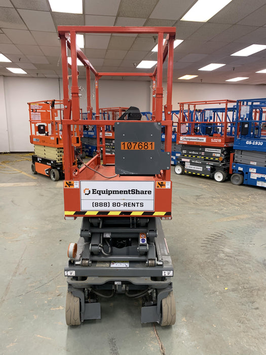 2020 Skyjack SJIII-3219 Solid NM Tires, Half height spring hinged entry gate, Dual Beacons, 800W Inverter