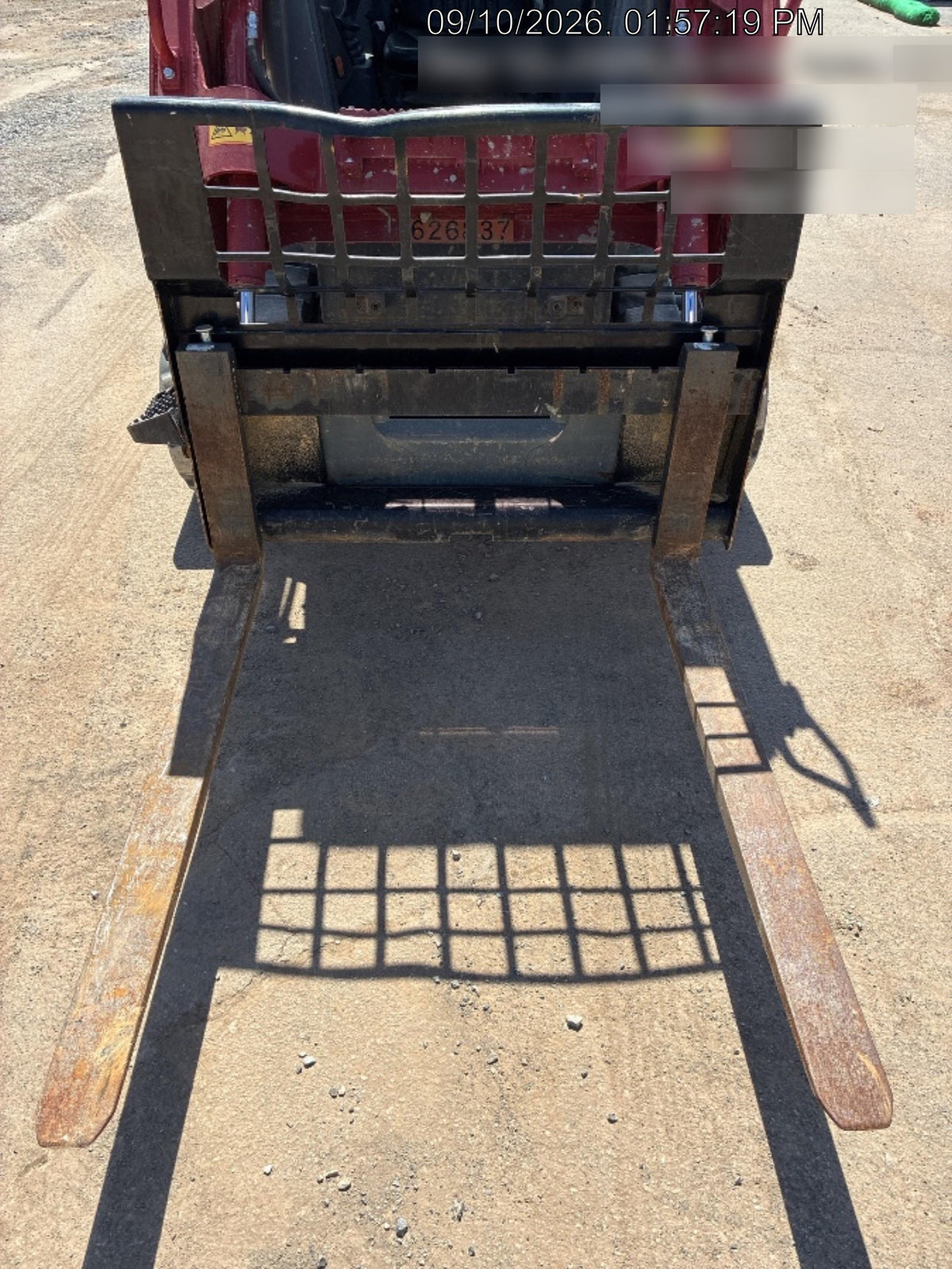 2026 ARROW MATERIAL HANDLING 72" Pallet Forks - Arrow