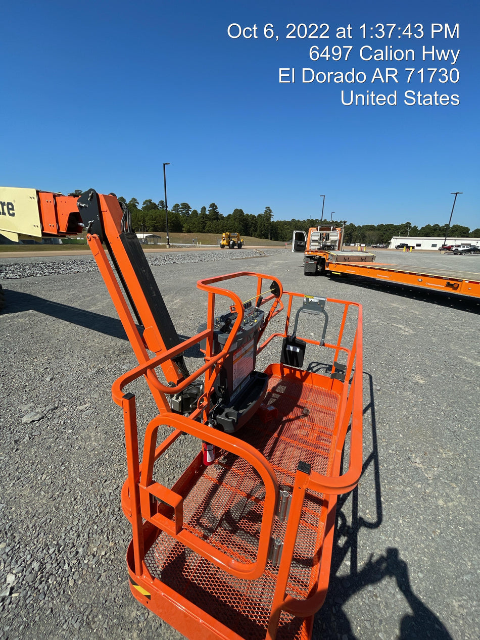 2022 JLG 860SJ