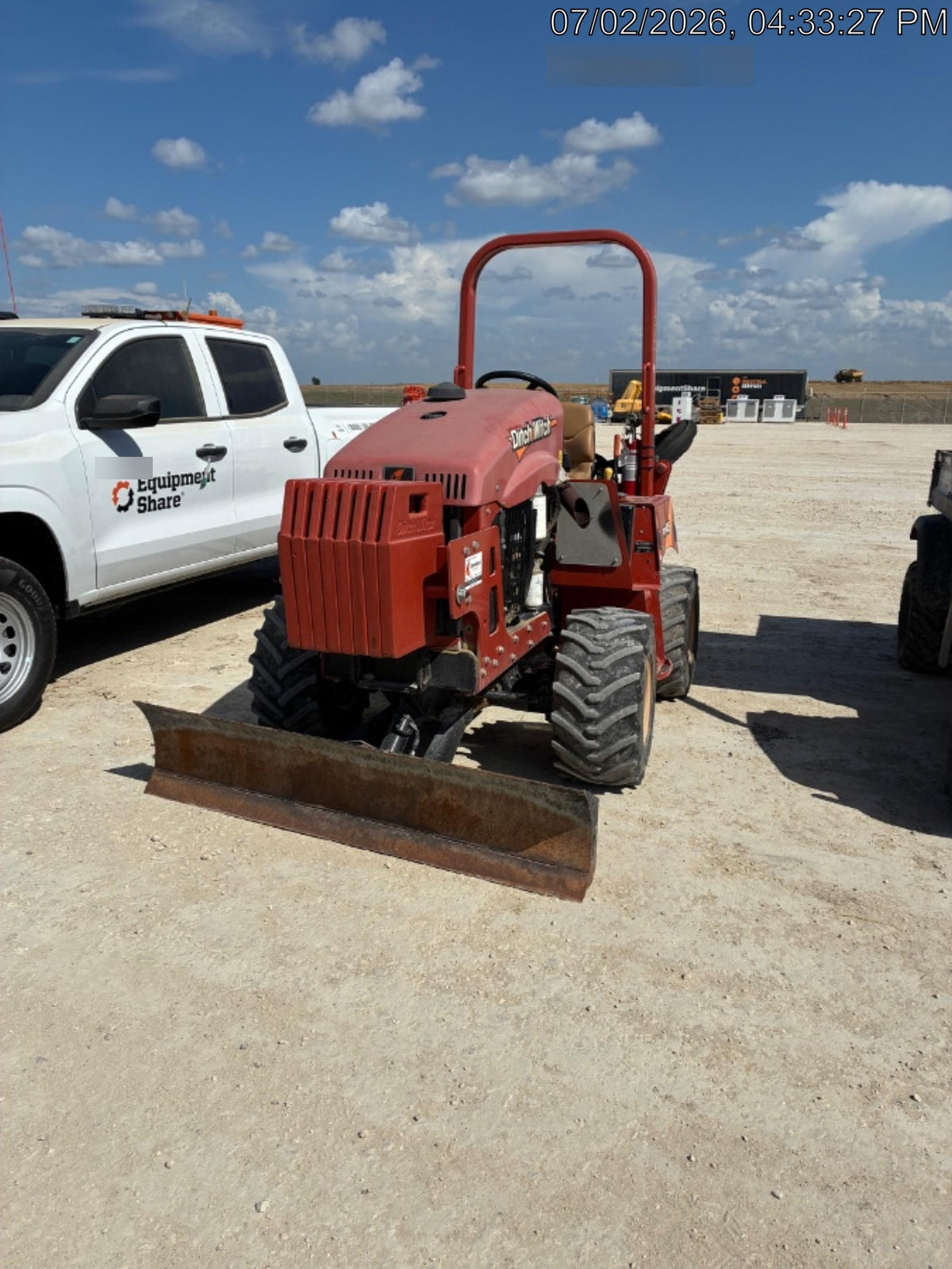 2022 DITCH WITCH RT45A