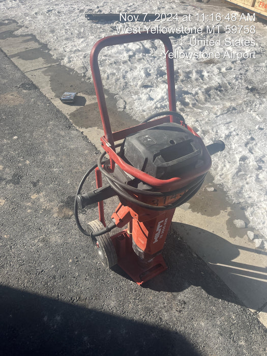 2023 HILTI TE 3000-AVR