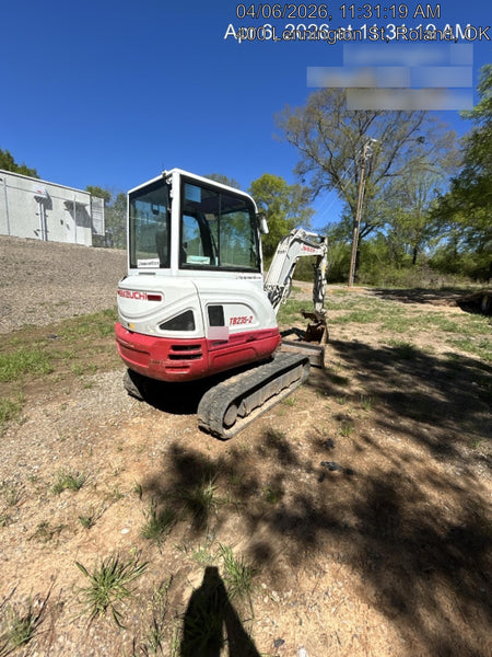 2018 Takeuchi TB235-2CR TAKEUCHI TB235CRA
