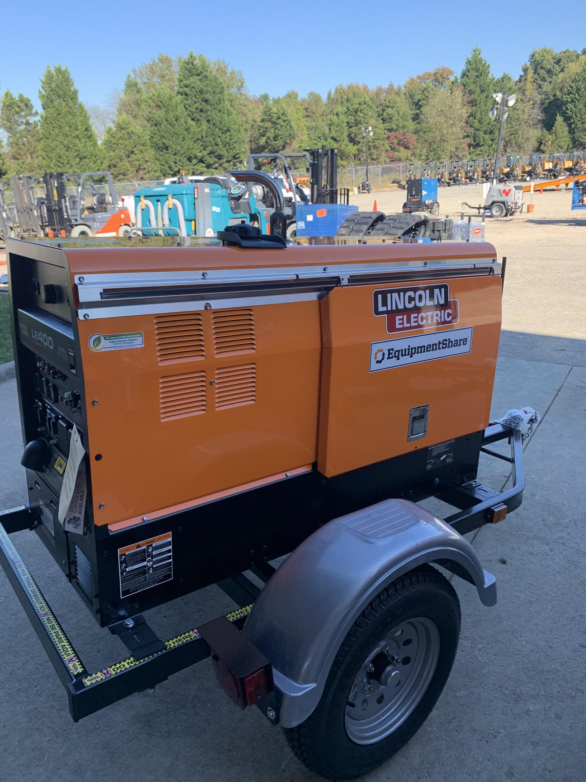 2022 Lincoln Electric LE400 Kubota V1505, Trlr, Cable Rack, Light Kit, ES Decals, T3