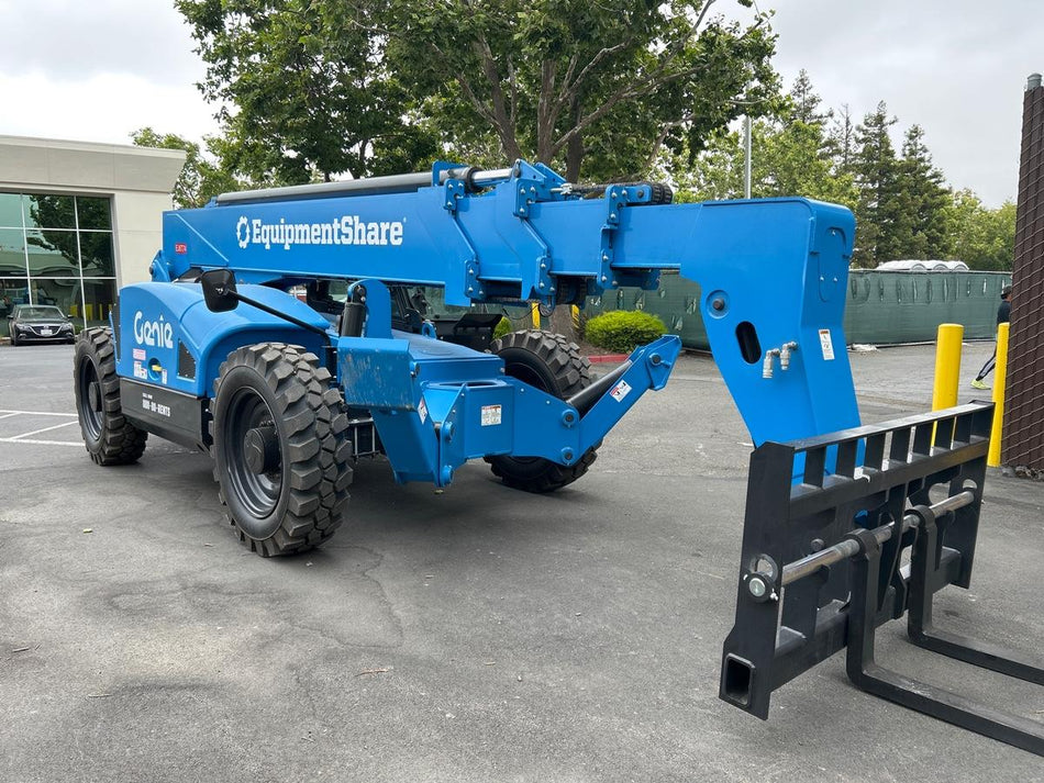 2025 GENIE GTH-1056