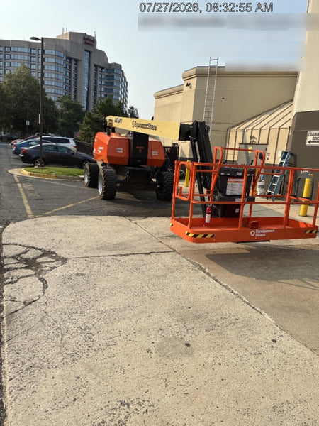 2026 JLG 800AJ