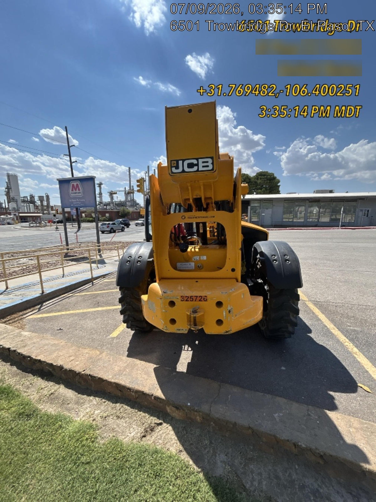 2023 JCB 510-56