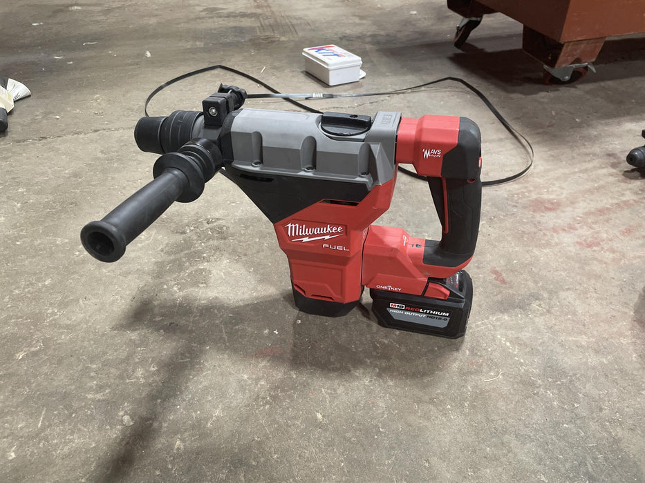 2022 MILWAUKEE 2718-22HD