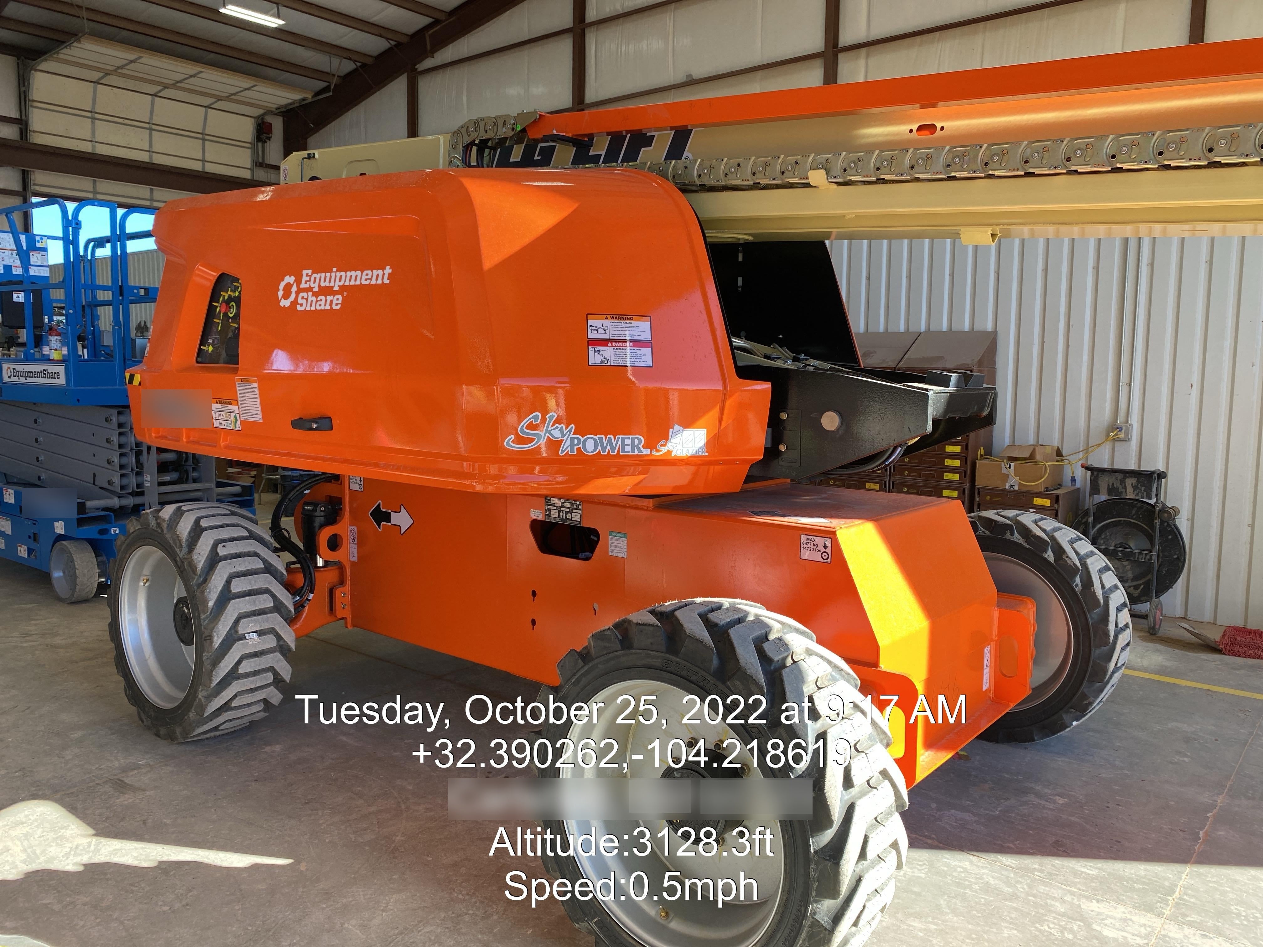 2022 JLG 660SJ