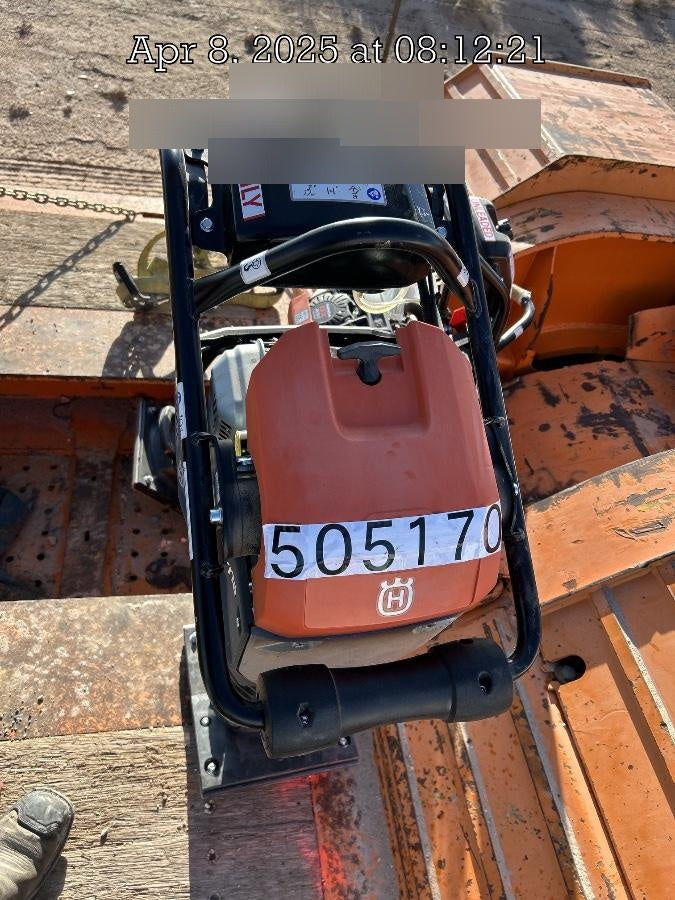 2025 HUSQVARNA LT6005
