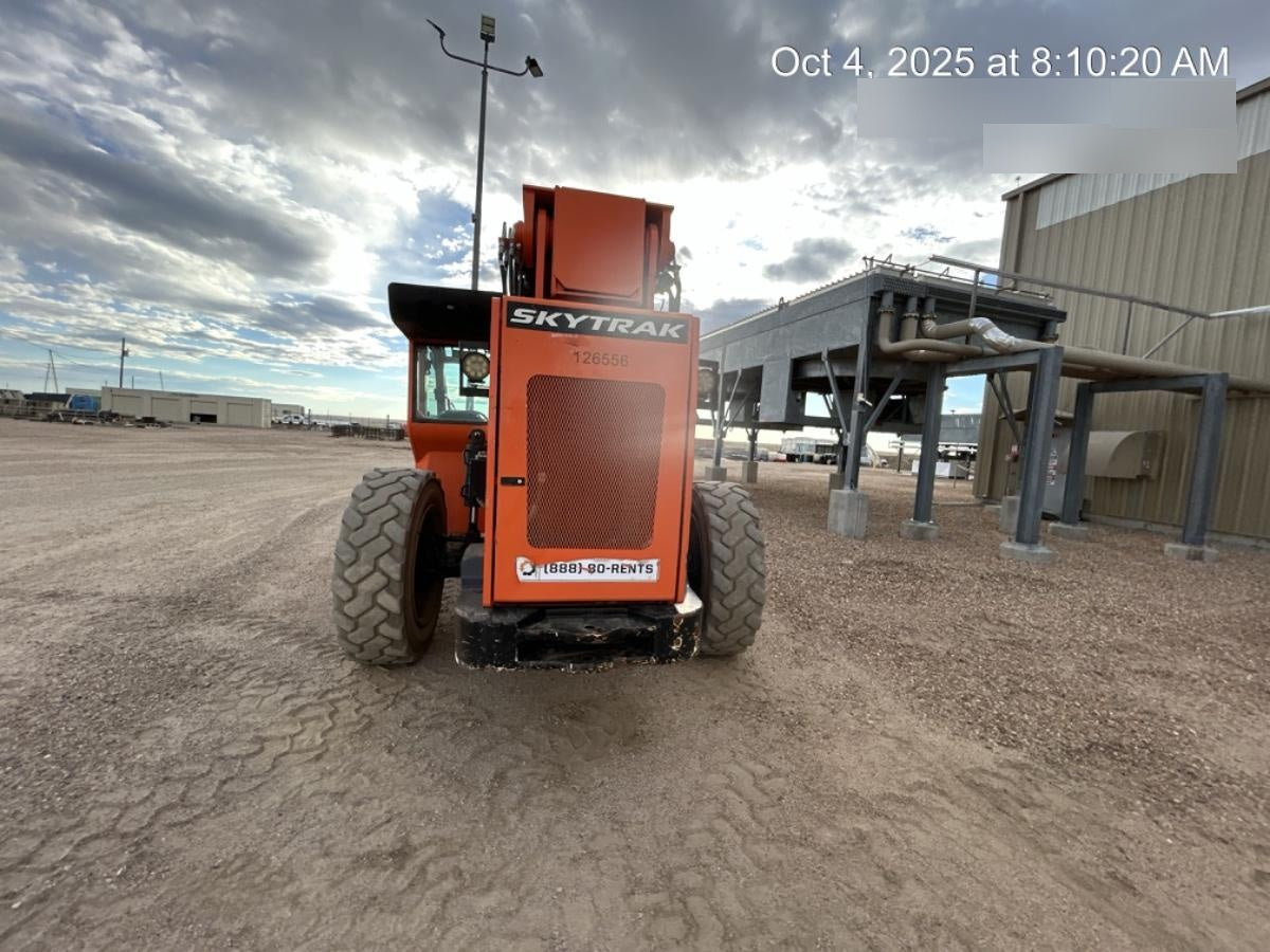 2021 SKYTRAK 10054