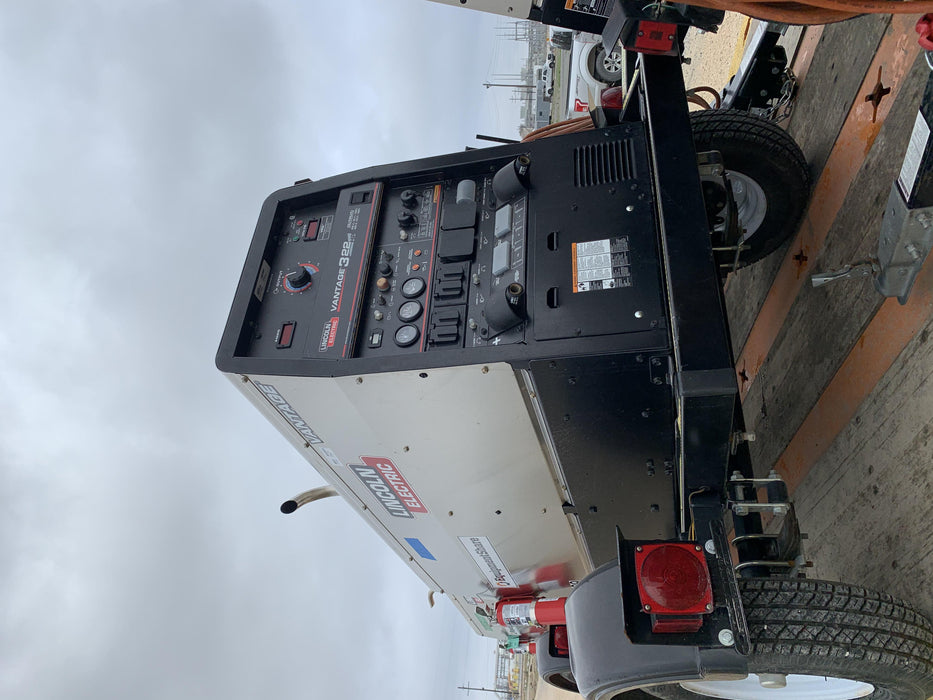 2019 Lincoln Electric Vantage 322 Welder Ready-Pak 3, Two wheel trailer, Fender and Light kit, Cable Rack