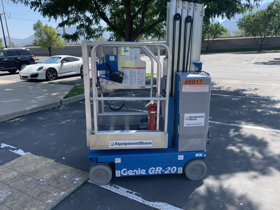 2019 GENIE GR-20